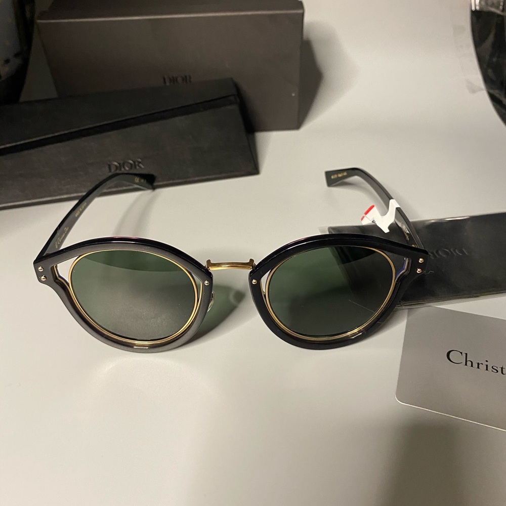 DIOR Sunglasses - Picture 4 of 13